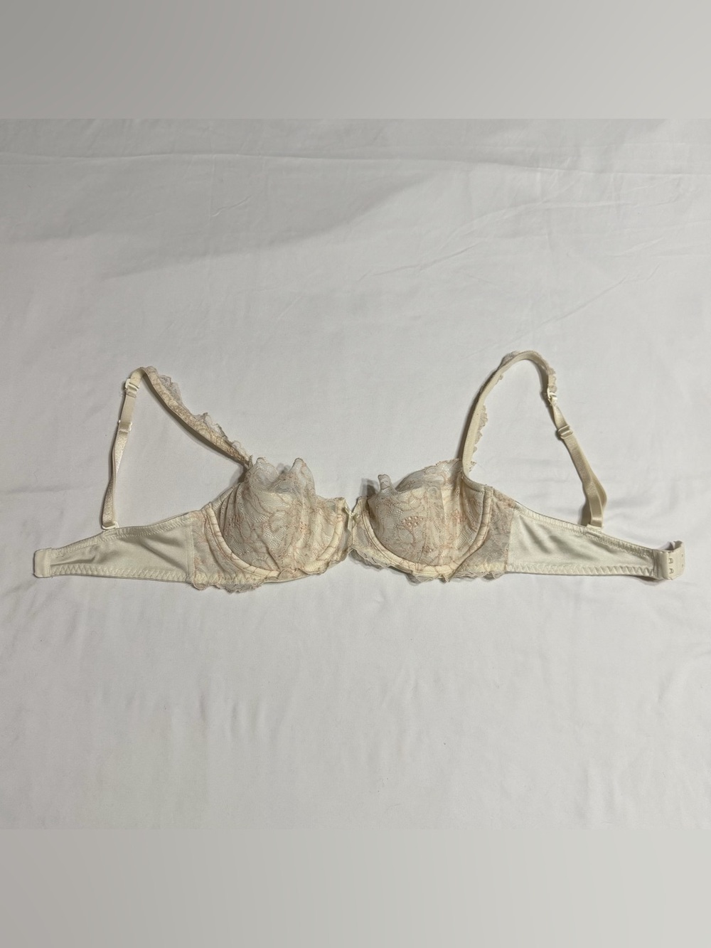 Victoria's Secret Angels Lace Demi Bra Ivory Pink Underwire 34B